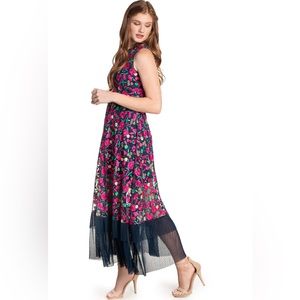 Dress The Population Gina Floral Embroidered Pleated Hem Gown
